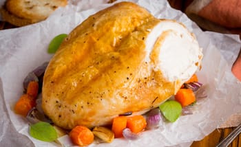 Smoked chicken breast with vegetables